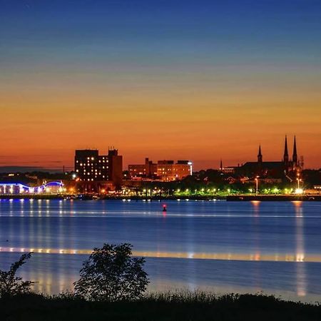 Scenic Harbour View House Waterfront Apartment Stratford Bagian luar foto